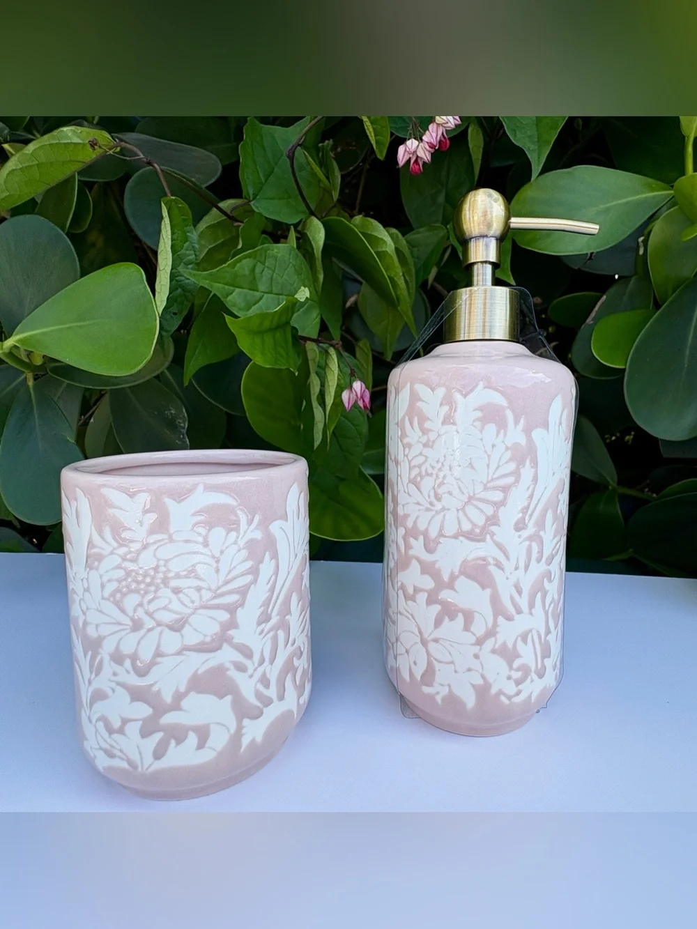 Morris & Co Pink Chrysanthemum Ceramic Bath Set Waste Bin Soap Dispenser Tumbler